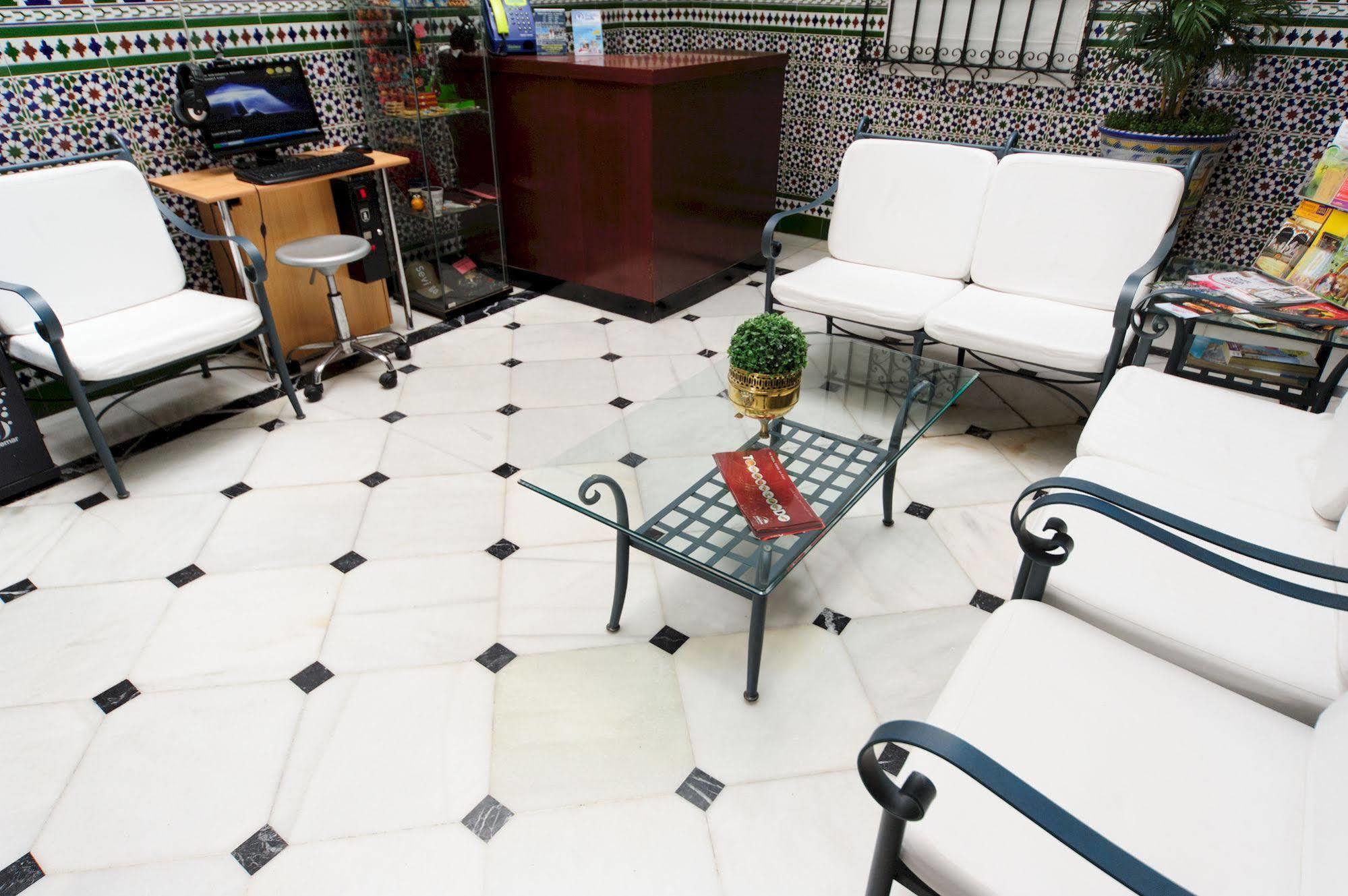 Gala Guest house Seville