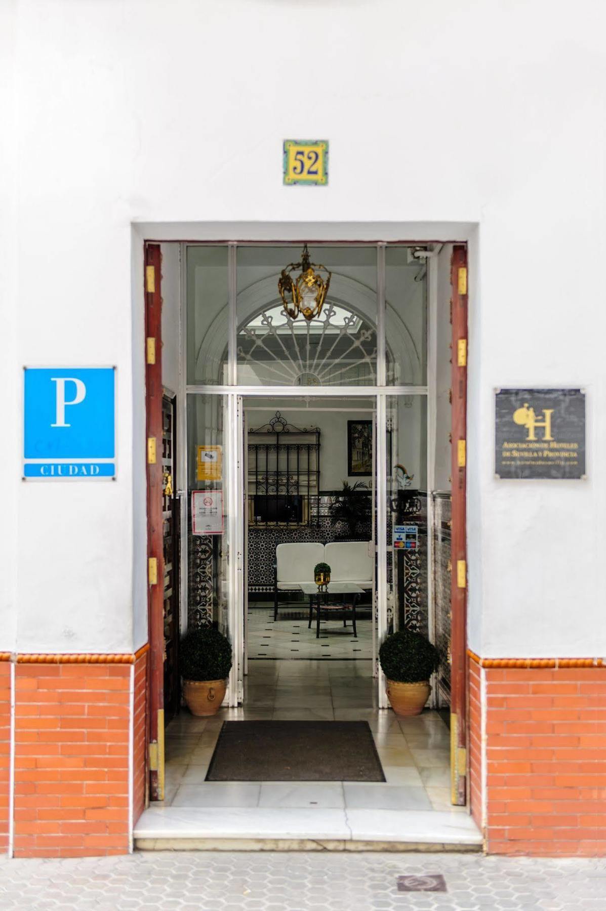 Gala Seville
